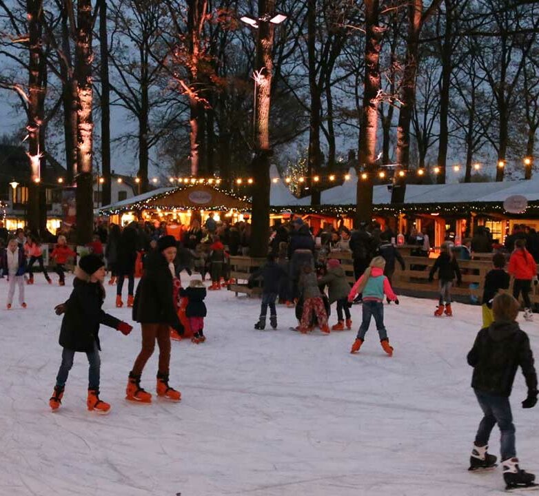 Winter village Laren